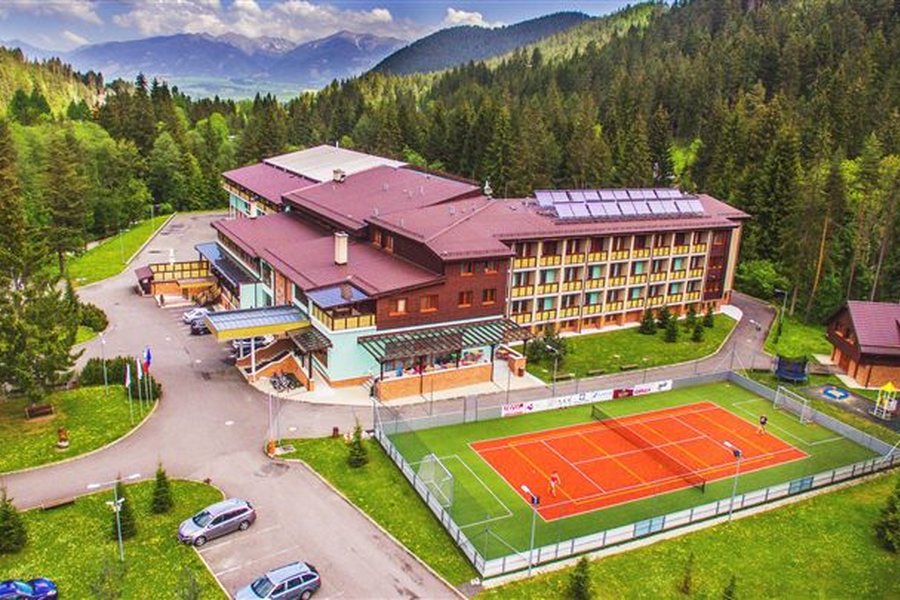 Alexandra Wellness Hotel***
